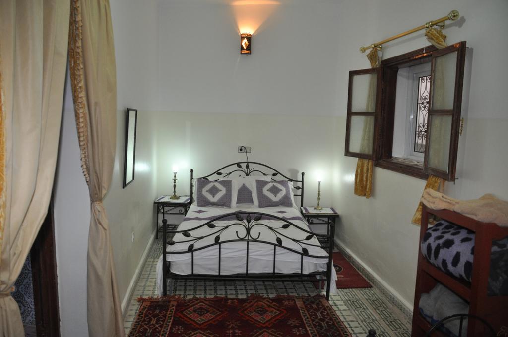 Hotel La Colombe Blanche Moulay Idris Exterior foto